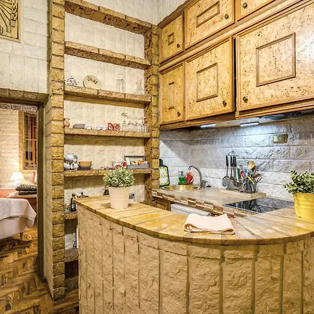 Appartamento Fontana Di Trevi Charming Cir 15280 *