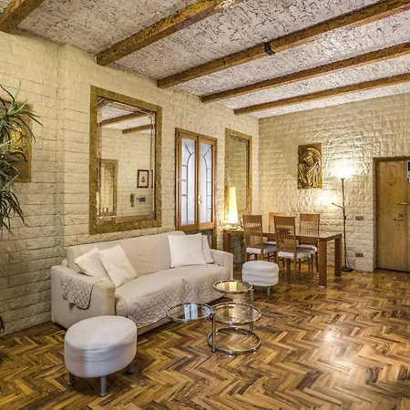 Fontana Di Trevi Charming Cir 15280 Roma